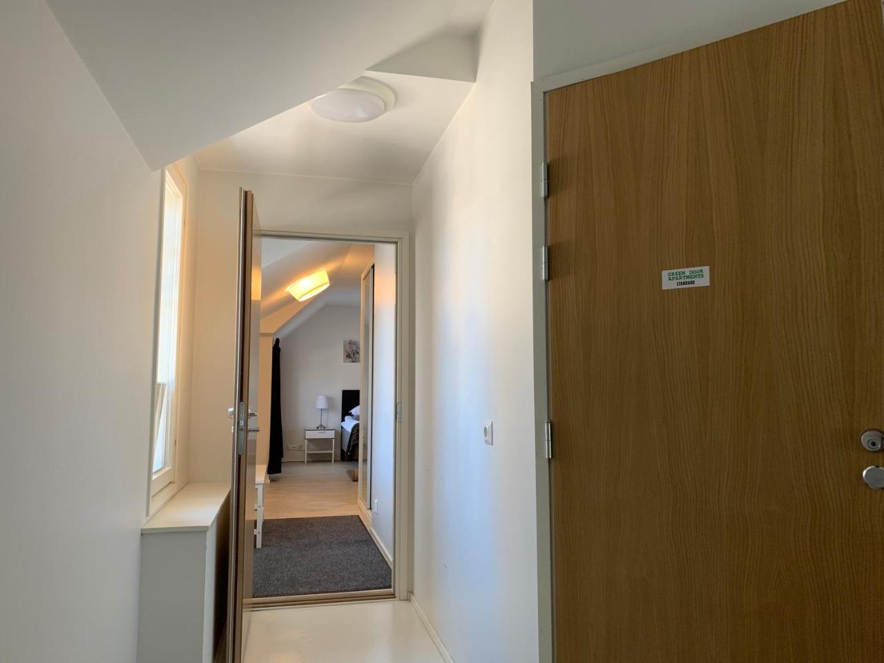 Green Door Apartments ยิวาสคูลา ภายนอก รูปภาพ